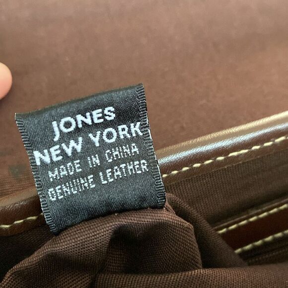 Jones New York Leather Box Shoulder Bag - Picture 14 of 14